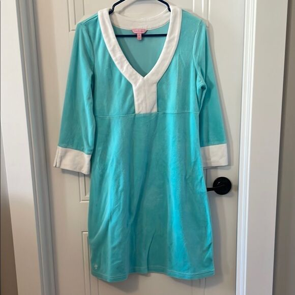 Lilly Pulitzer Turquoise and White V-Neck Terry Dress - Picture 1 of 6